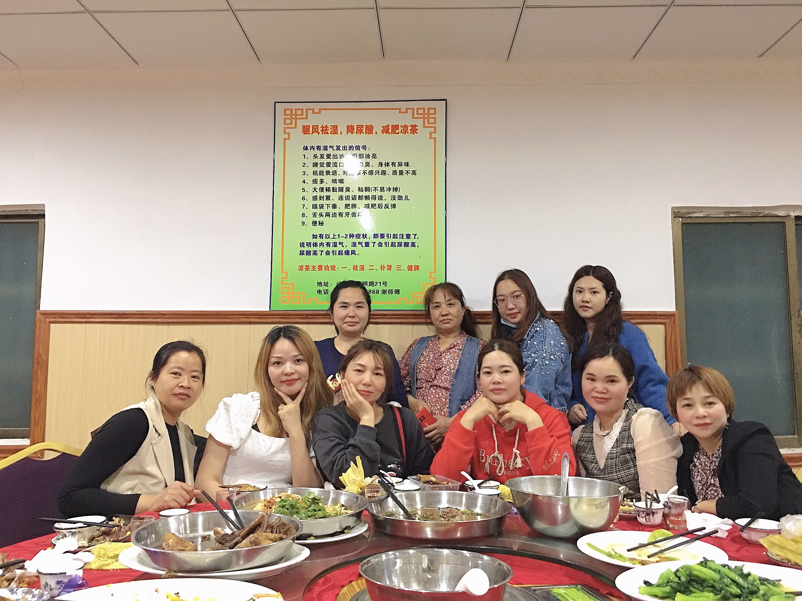 4a5a5b9fe5f532b3c51a0a9d65a3749.jpg